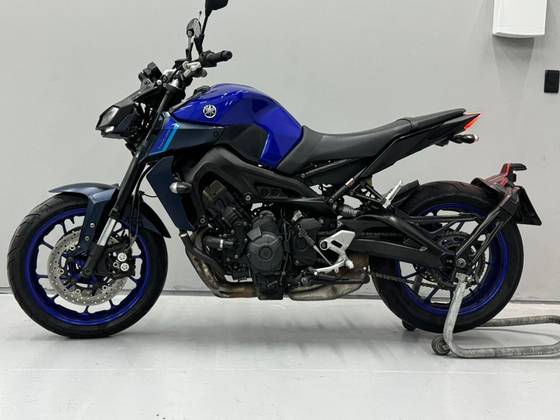 YAMAHA MT-09 YAMAHA MT-09